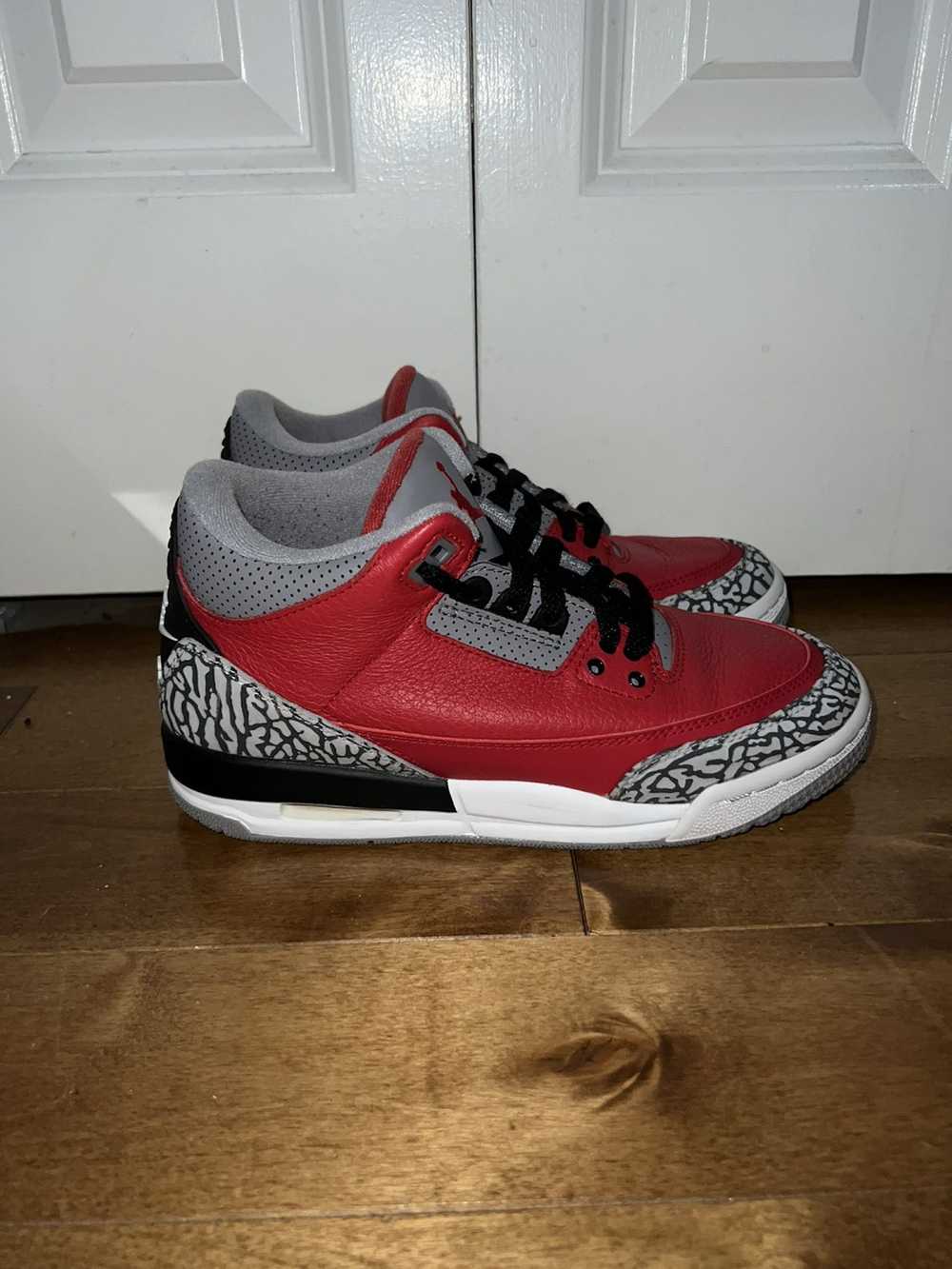 Jordan Brand × Nike Nike Air Jordans Retro 3 Unit… - image 3