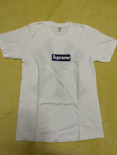 New York Yankees × Supreme Supreme Yankees Box Logo T… - Gem