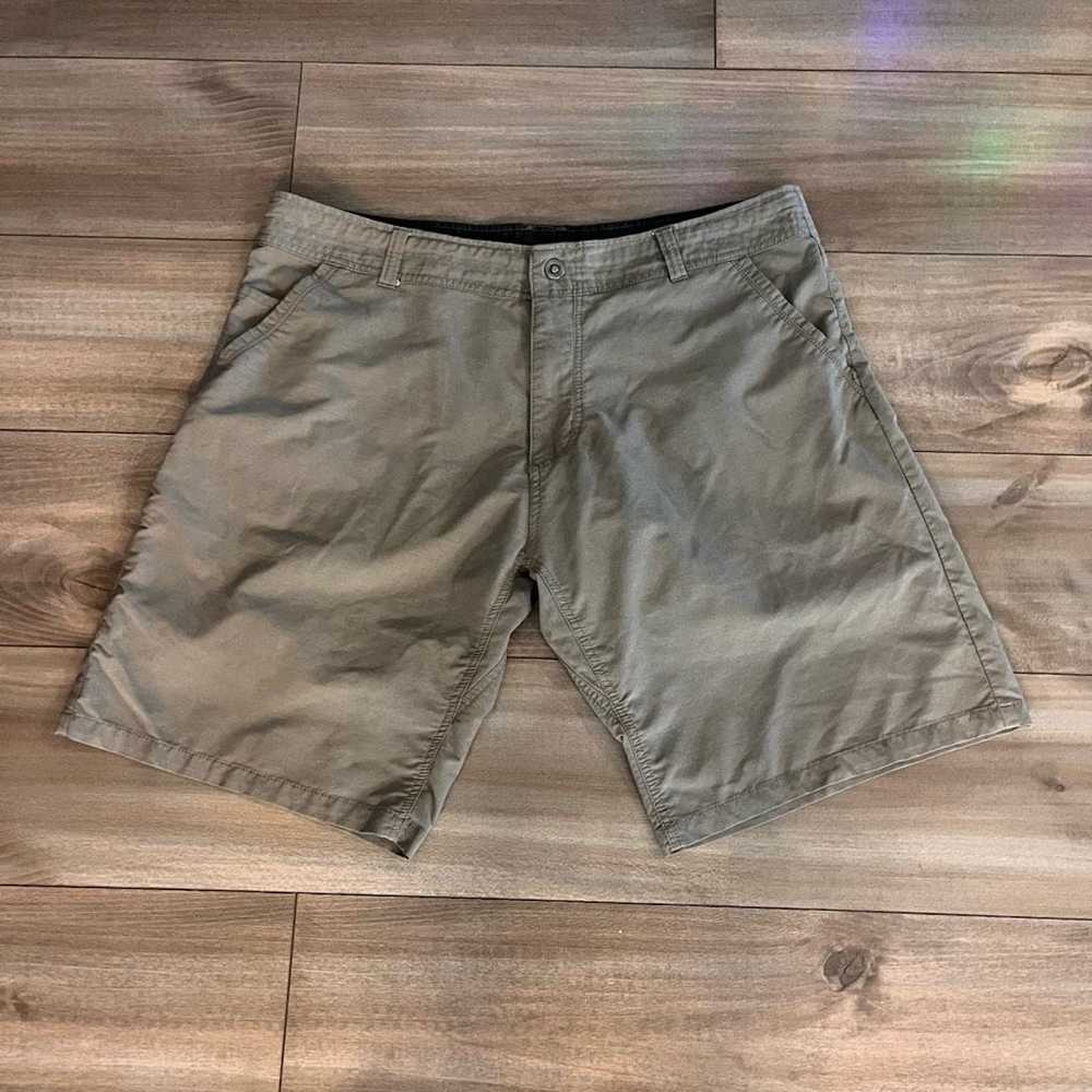 Kuhl Kuhl Dark Tan Athletic Cargo Shorts Men 40 - image 1