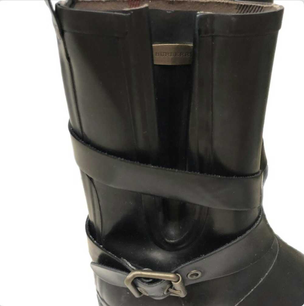 Burberry Burberry Black Buckle Rainboots With Pla… - image 5