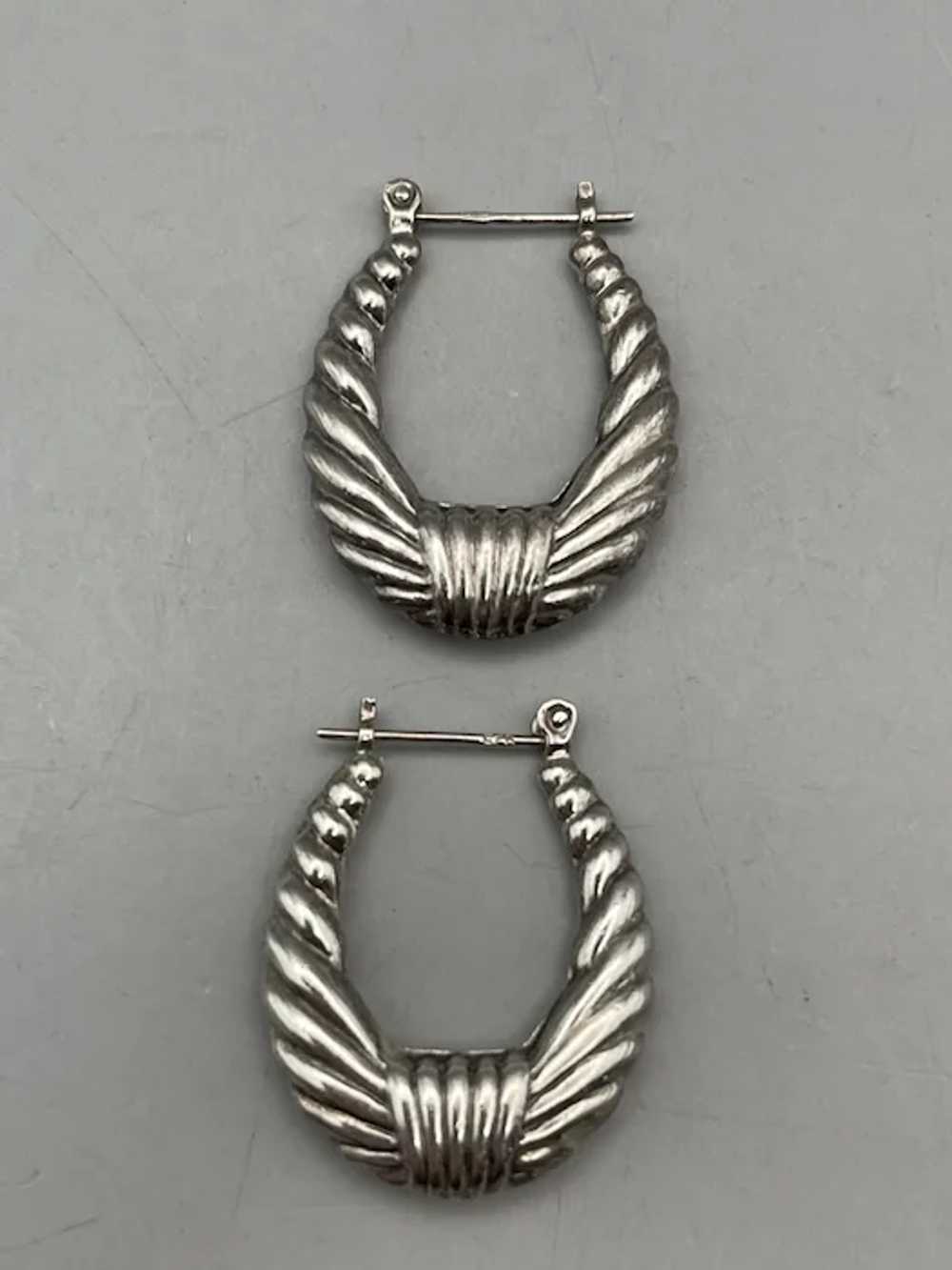 Vintage Sterling Silver Shrimp Shell Hoop Earrings - image 4