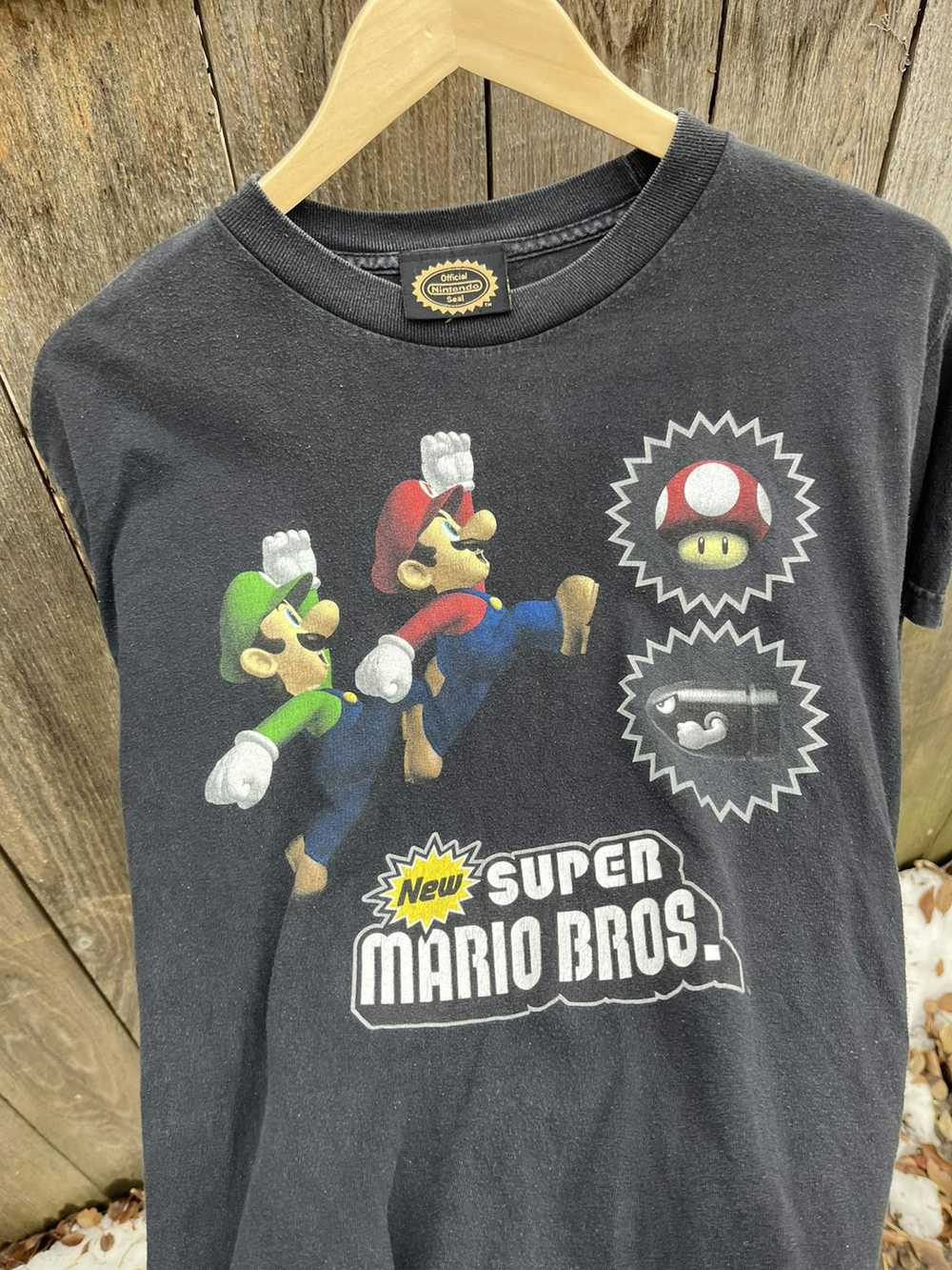 Nintendo 2010 Super Mario Bros Tee Shirt - image 5