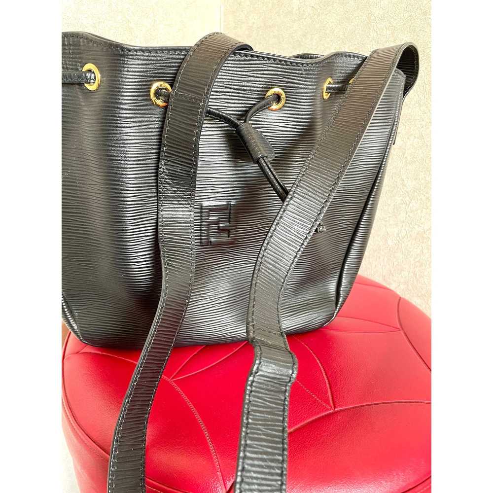 Fendi Vintage FENDI black epi leather hobo bucket… - image 4
