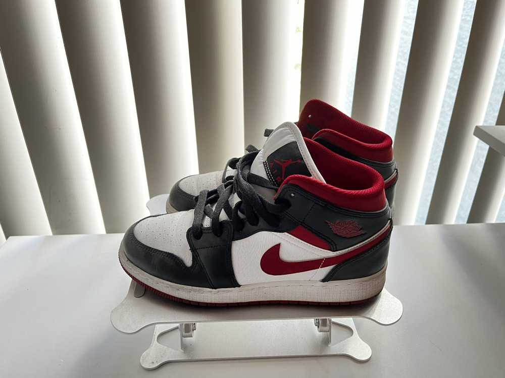 Jordan Brand × Nike Jordan 1 Mid gym red black - image 1