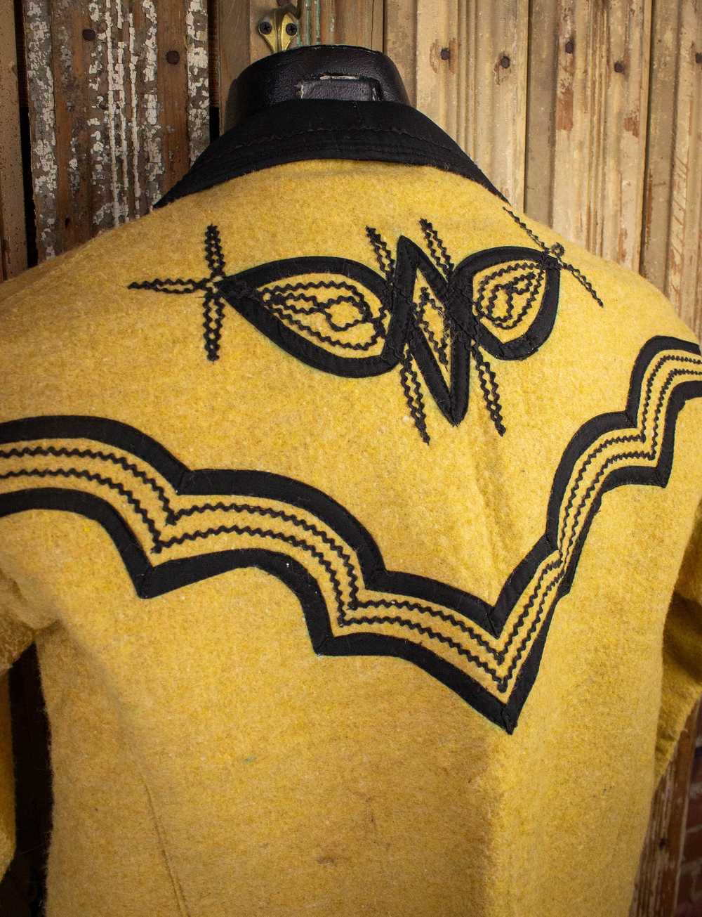 Vintage Vintage Moroccan Wool Jacket - image 3