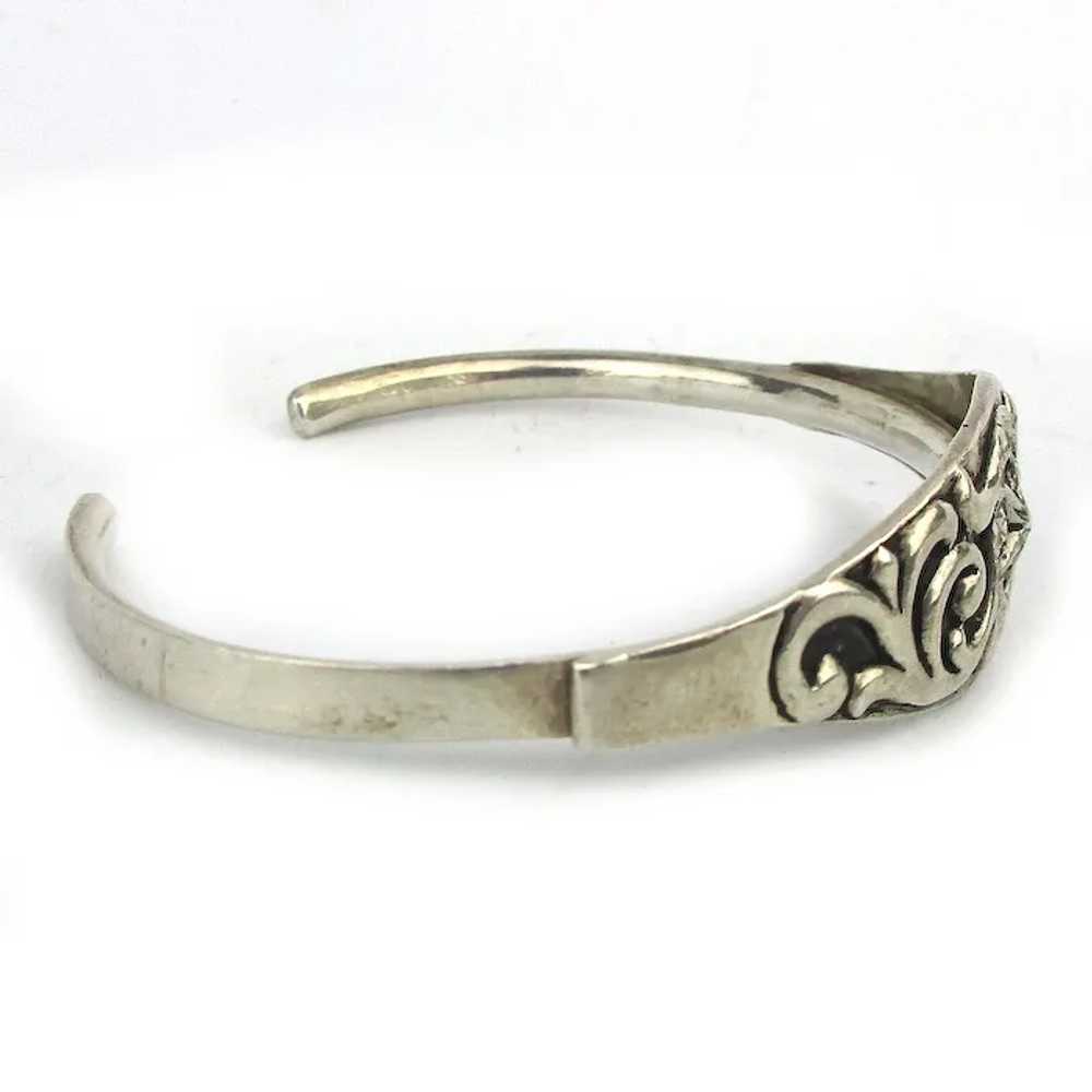 STAR Topped Vintage Sterling Silver Cuff Bracelet - image 3