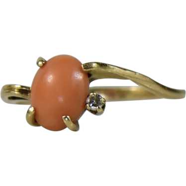 Vintage Coral Cabochon Ring with Single Cut Diamon