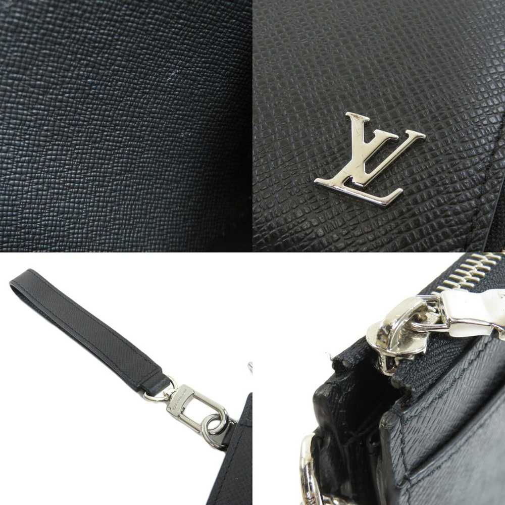 Louis Vuitton Louis Vuitton Zippy Dragonne Taiga … - image 8
