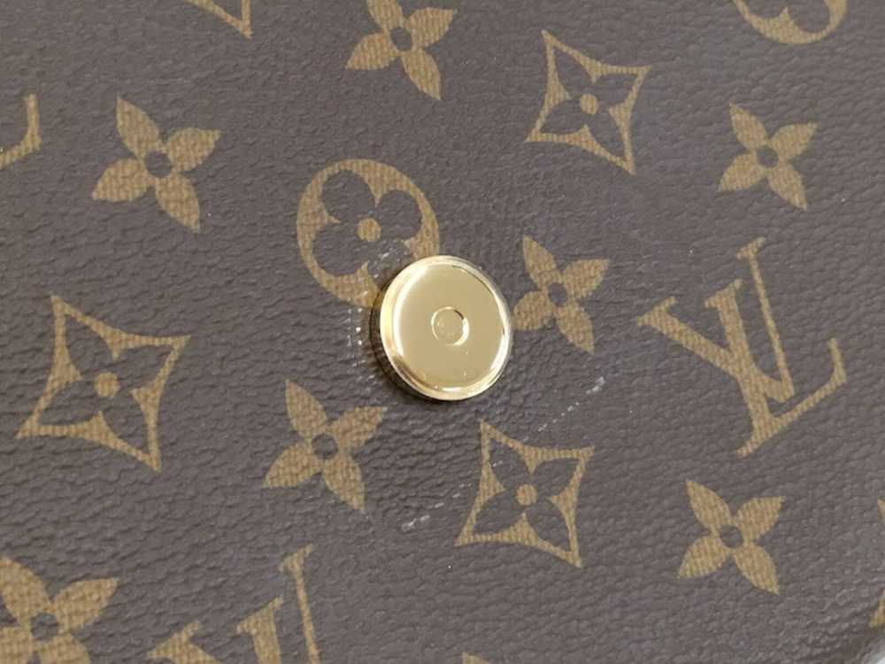 Louis Vuitton Louis Vuitton Monogram Locky BB Sho… - image 7