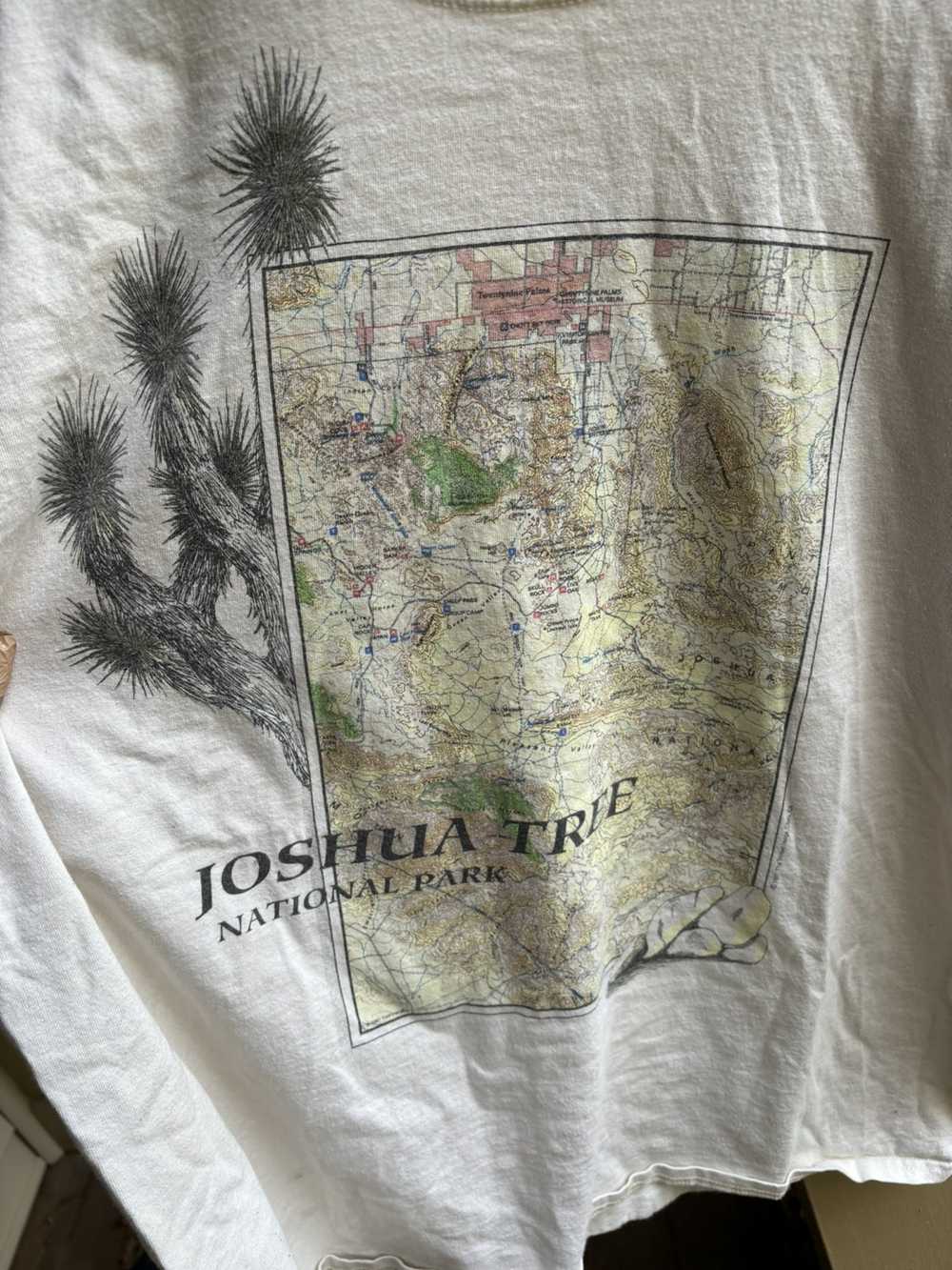 Streetwear × Vintage Vintage 90s Joshua Tree T Sh… - image 2