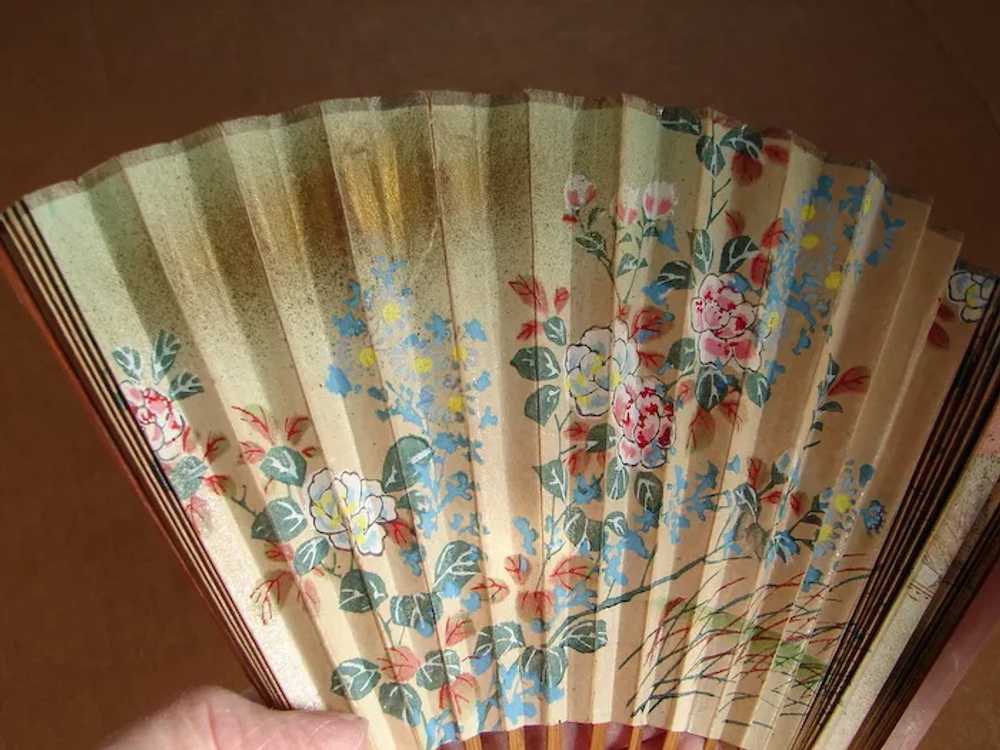 1930s Pretty Folding Hand Fan - image 2