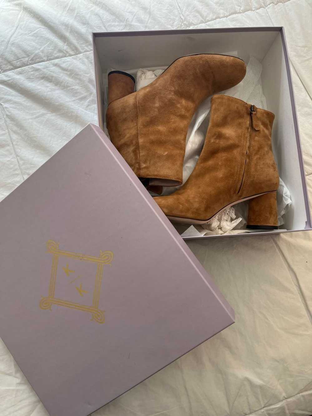 KK Dodds Shoes Suede Byrdie Boots (37) | Used,… - image 2