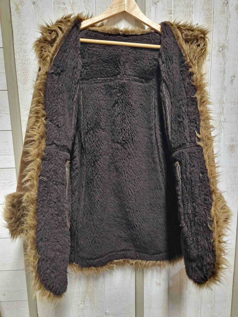 Faux fur coat - Faux fur coat, glossy brown suede… - image 3