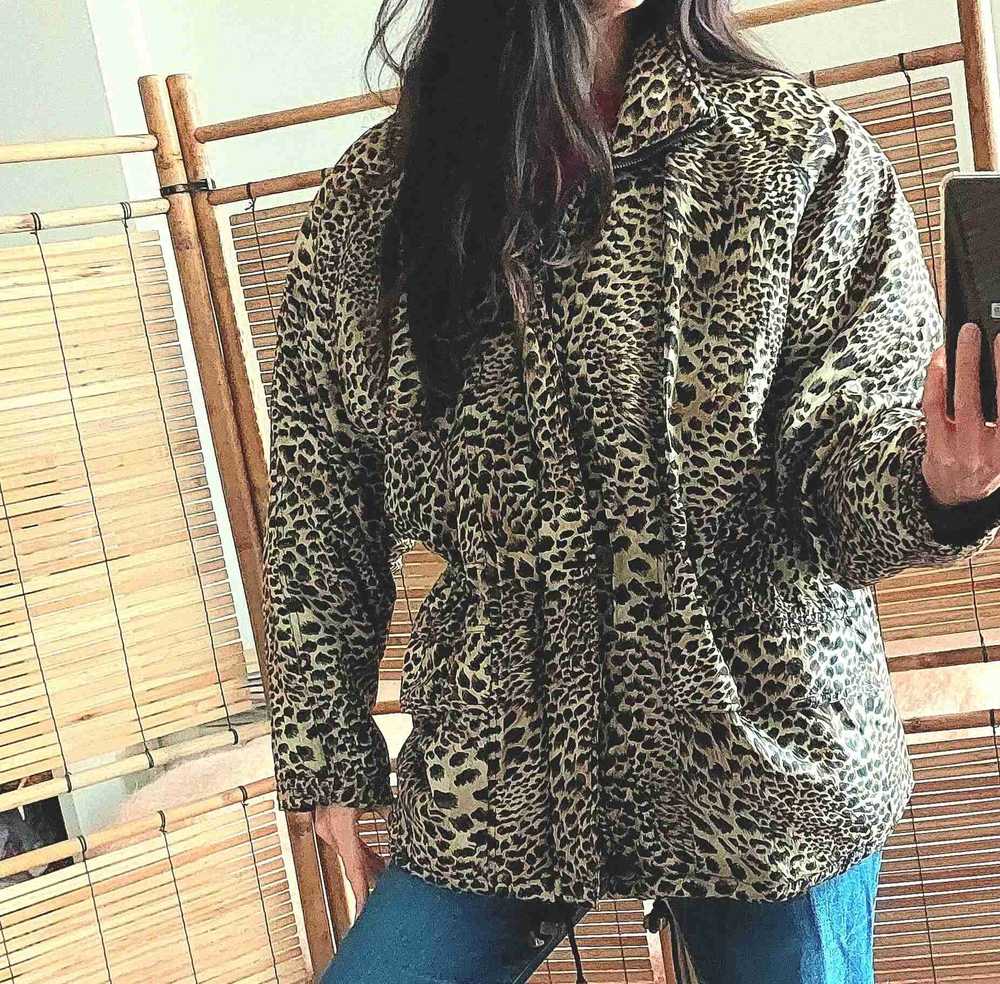 Leopard silk down jacket - Leopard silk down jack… - image 4