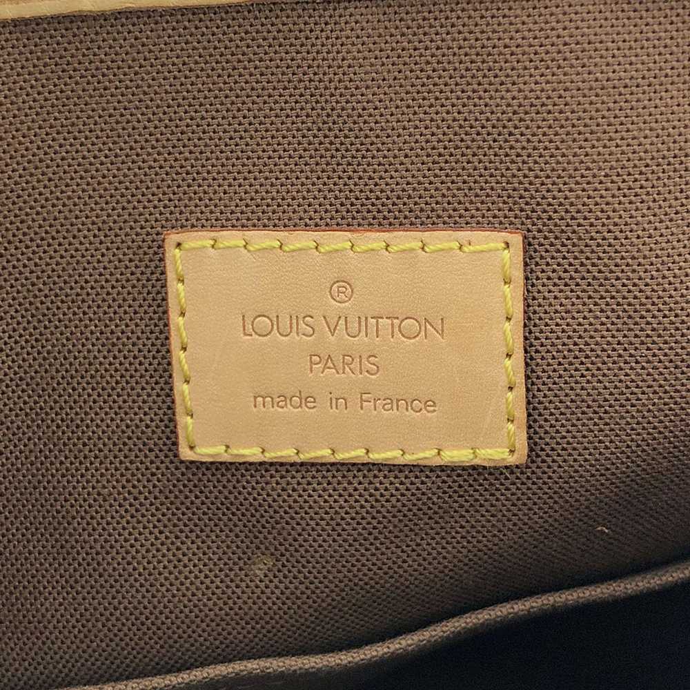 Louis Vuitton Louis Vuitton Batignolles Monogram … - image 5