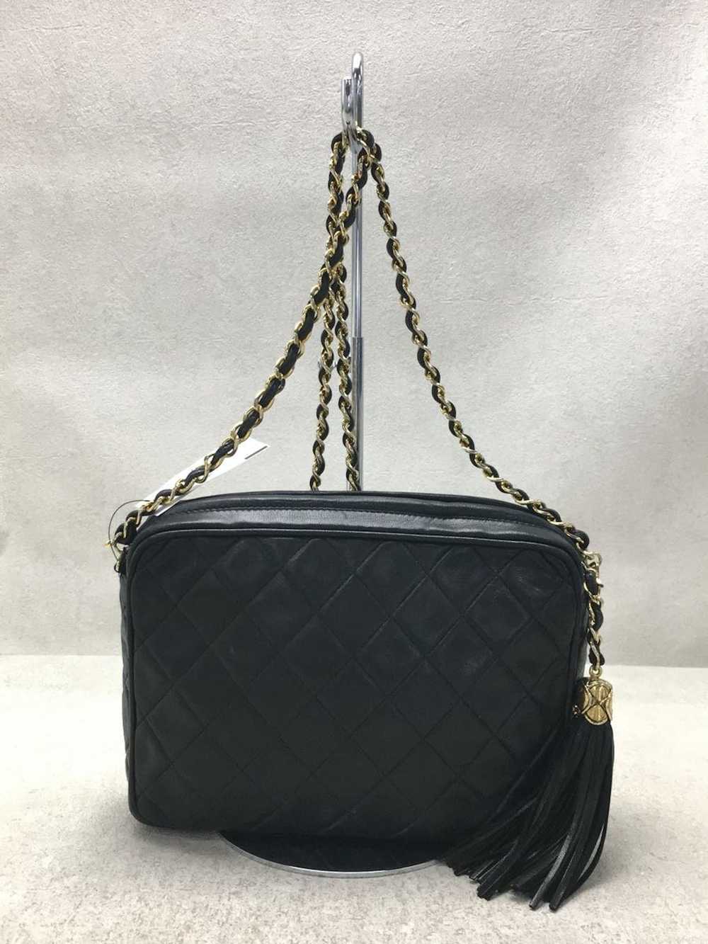 Chanel Chanel Leather Shoulder Bag - image 4