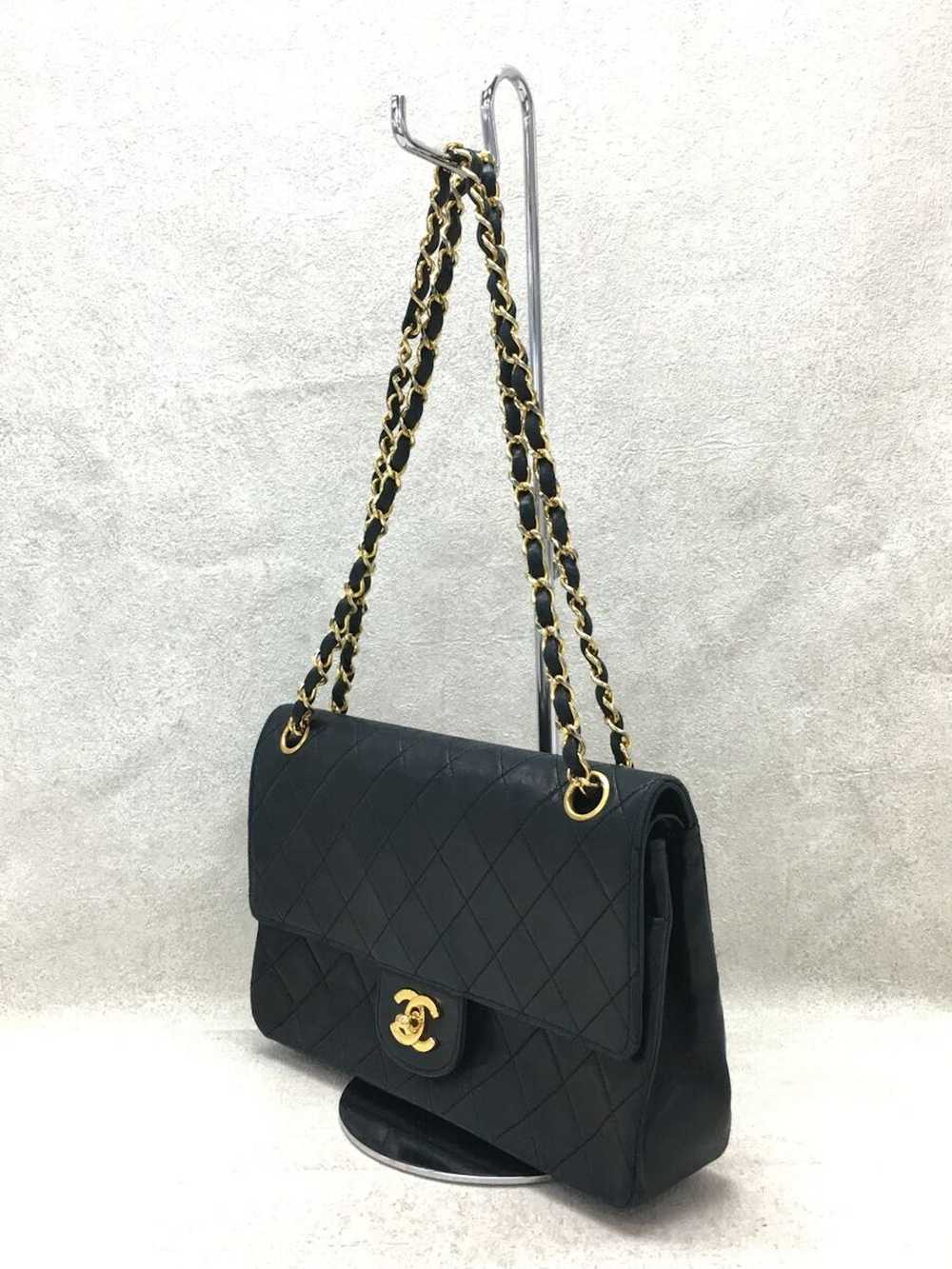 Chanel Chanel Leather Plain Matelasse Shoulder Bag - image 2