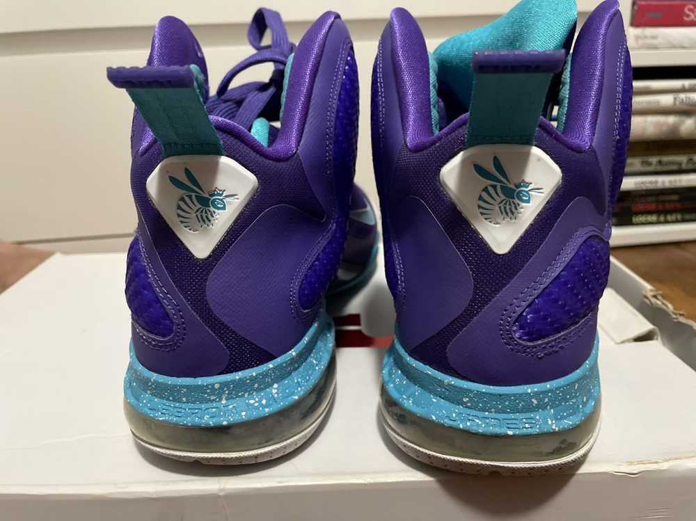 Nike Lebron 9 Hornets - image 3