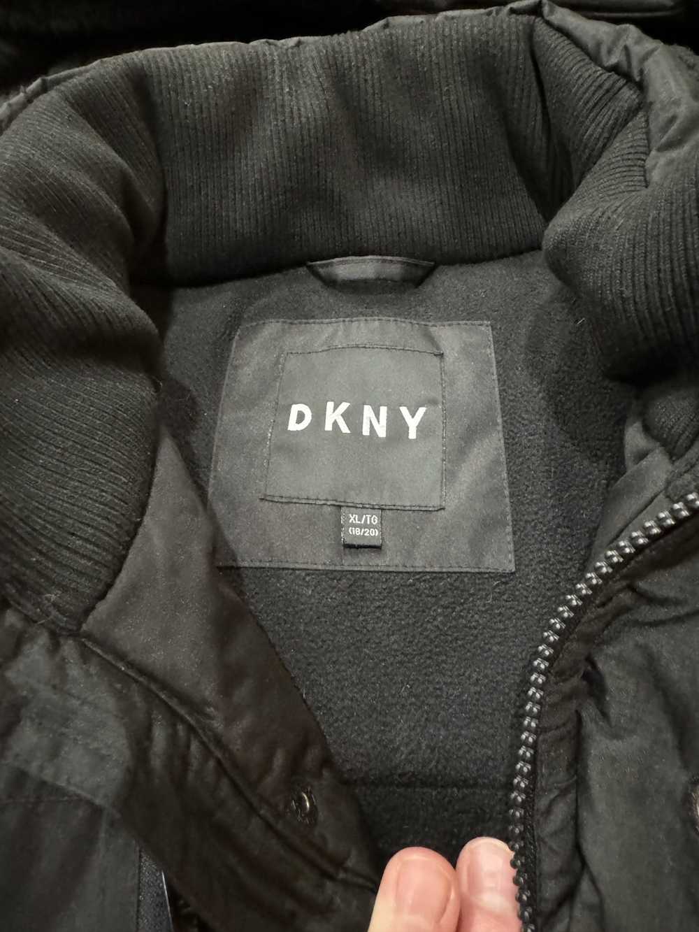 DKNY × Vintage Vintage DKNY Winter Jacket - image 3
