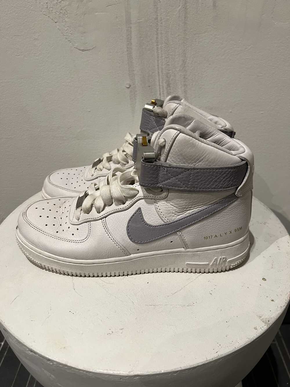 1017 ALYX 9SM × Alyx × Nike Nike Air Force 1 "Whi… - image 3