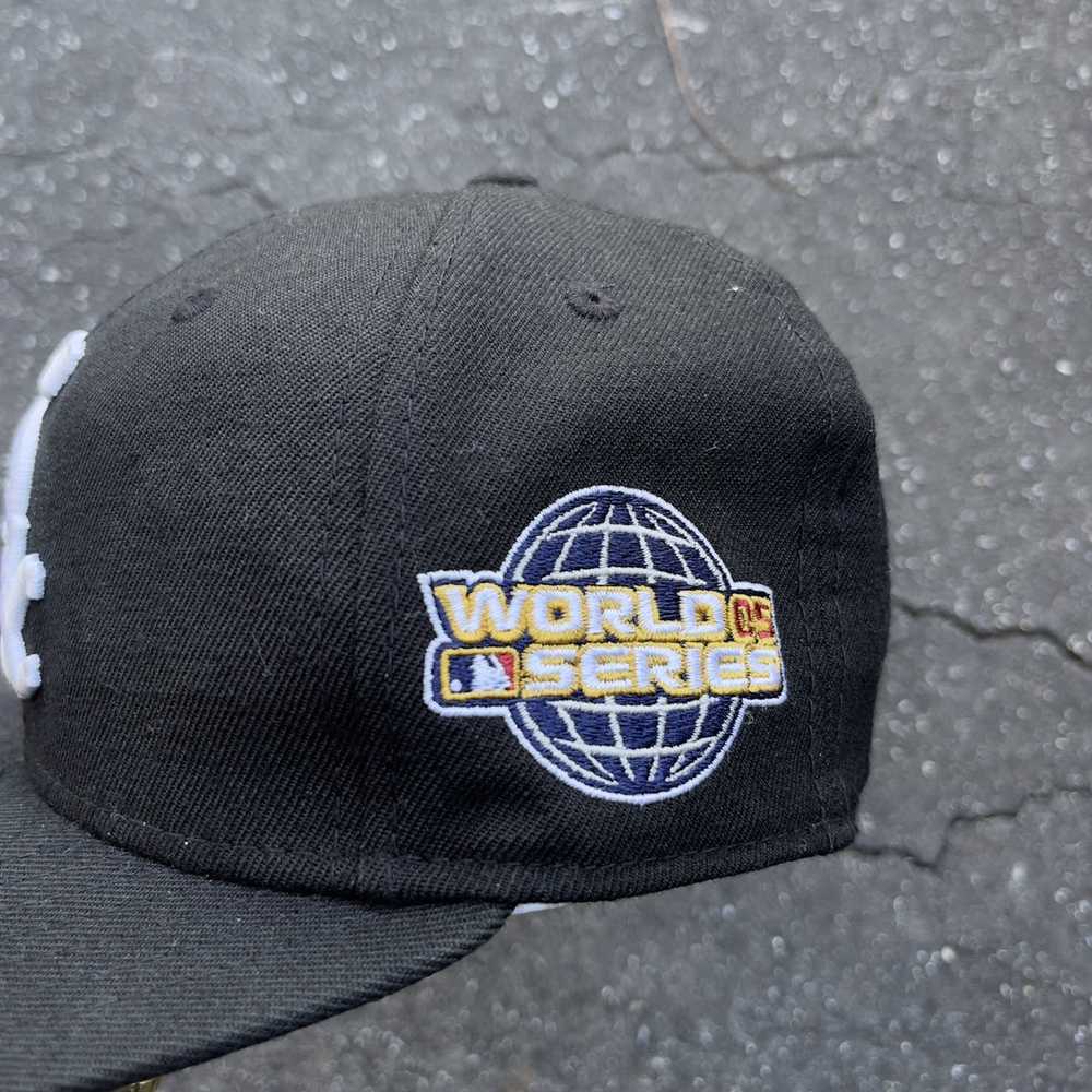 MLB × New Era × Vintage Vintage 2005 World Series… - image 2