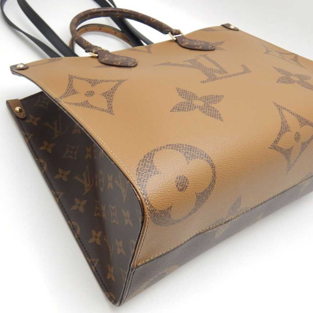 Louis Vuitton Louis Vuitton Onthego MM Tote Bag M… - image 5