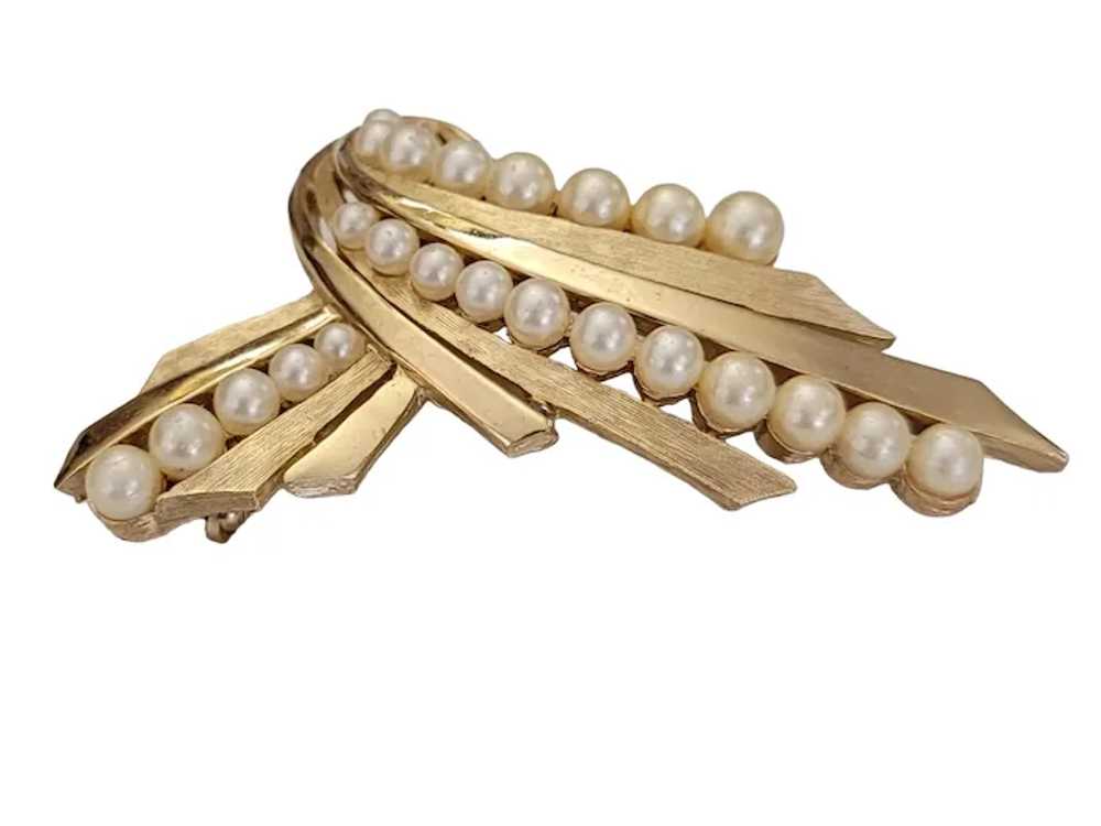 Trifari Crown Over T Gold Tone Faux Pearl Ribbon … - image 4