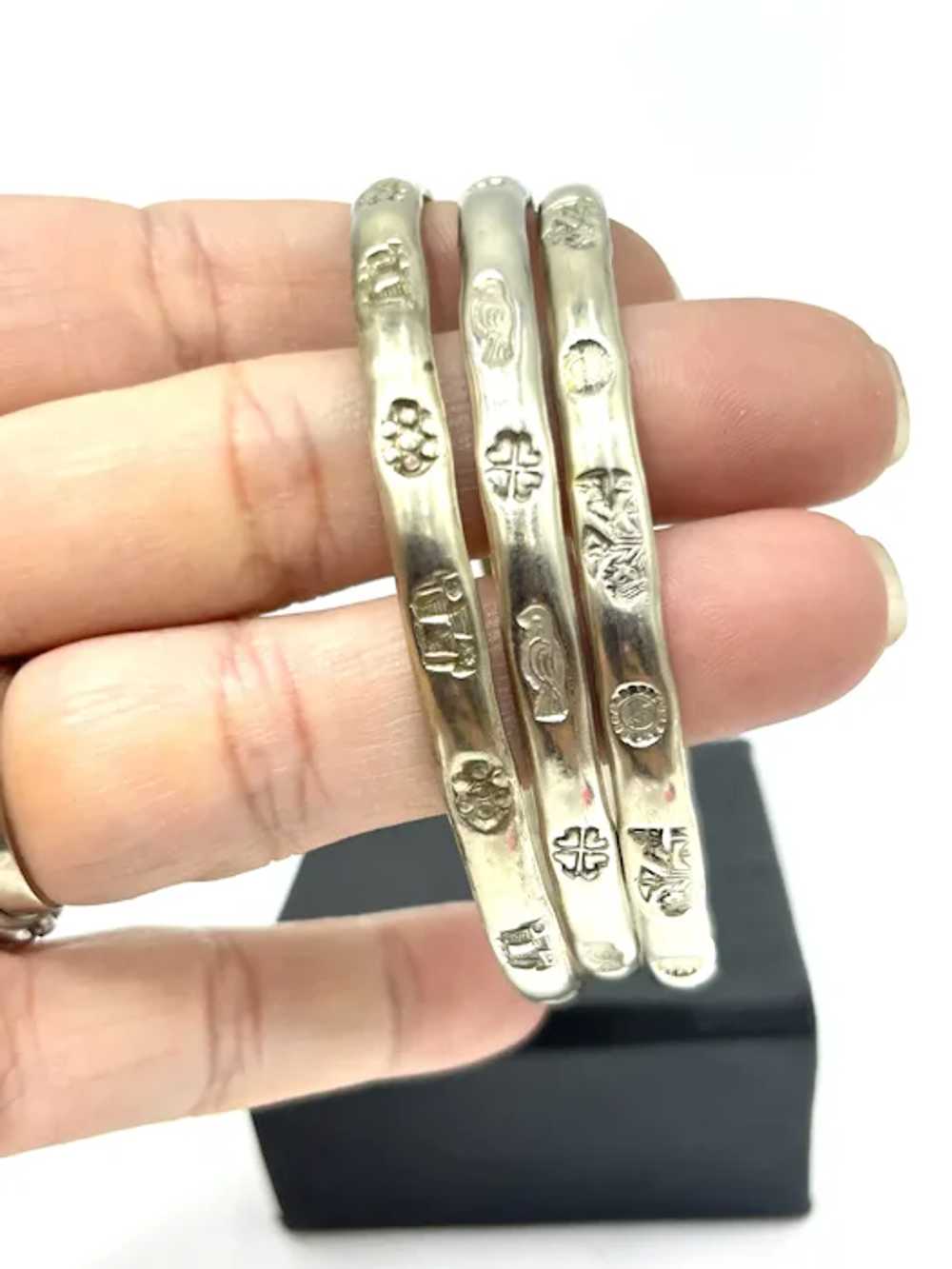 Mexican Bracelets Set of 3 Bangles Silver Tone St… - image 4