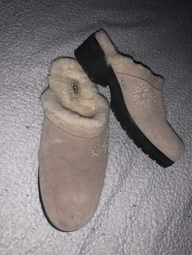 Ugg Ugg Solvang Suede Sherpa Clogs