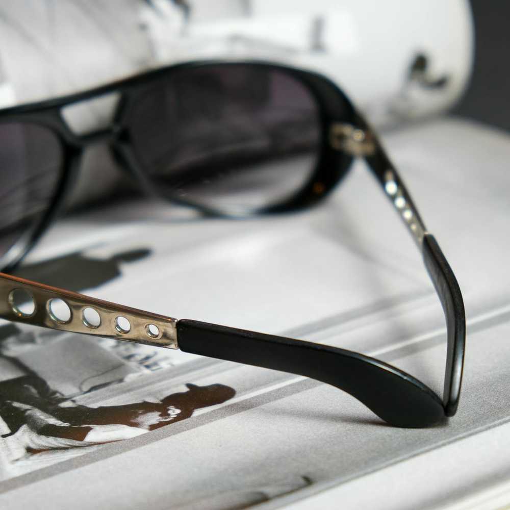 Vintage Vintage Black Flys King Fly Sunglasses - … - image 4