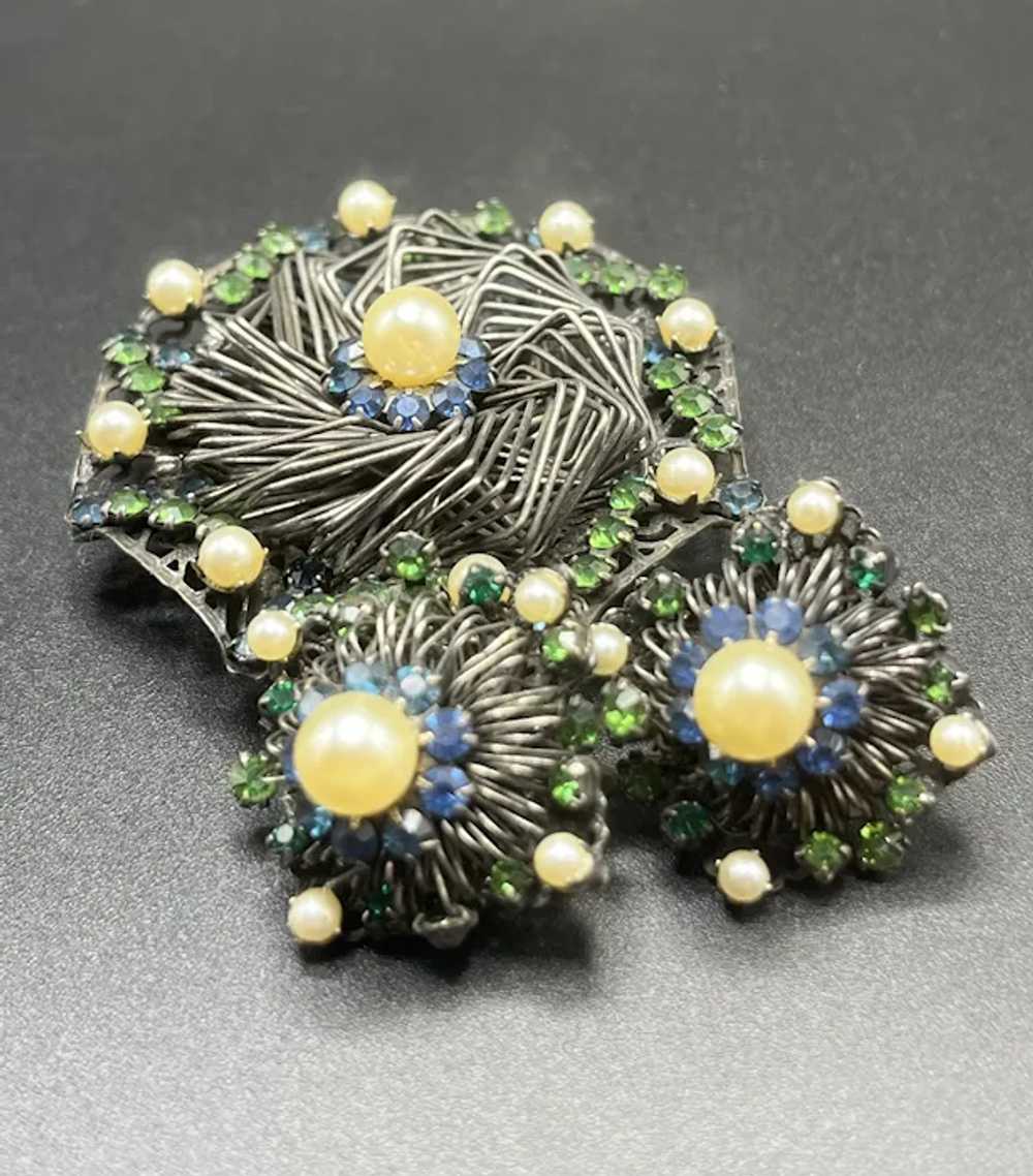 Hobe Japaned Brooch & Earrings - image 6