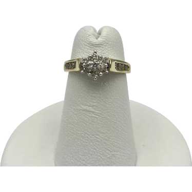 10K .42ctw Diamond Fashion Ring