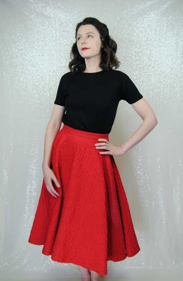 1950s Vintage Red Quilted Circle Poodle Skirt - Sm