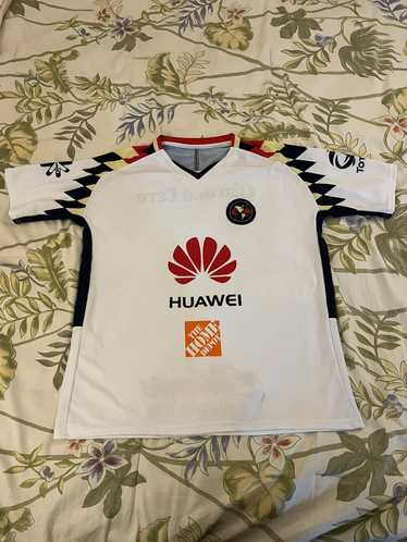 Streetwear × Vintage Club America Jersey