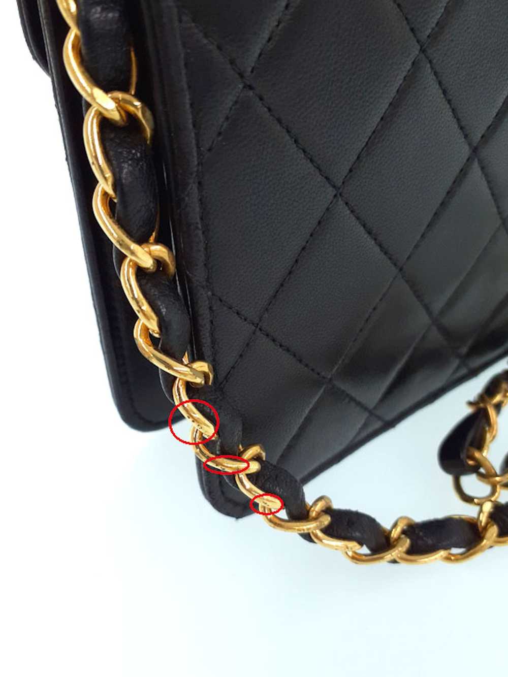 Chanel Chanel Matelasse Chain Shoulder Bag - image 6