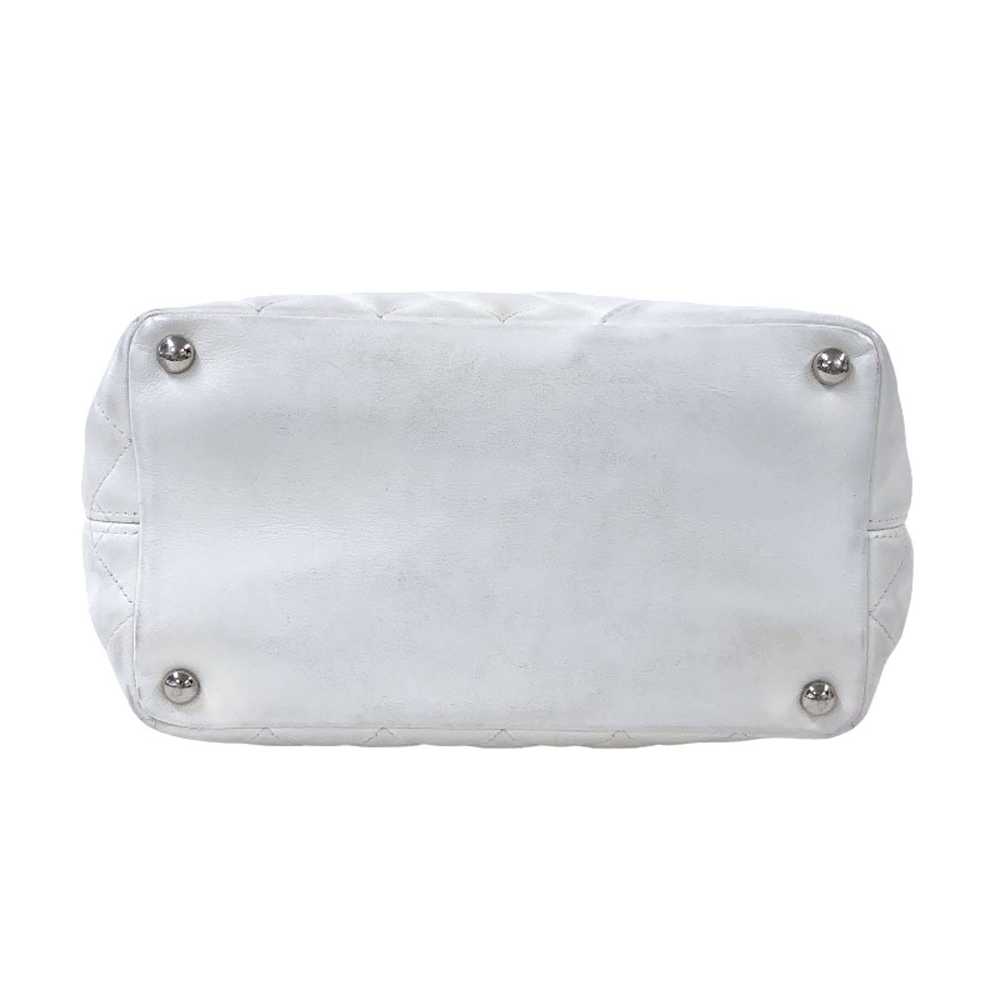 Chanel Chanel Cambon Line Medium Tote Bag White - image 3