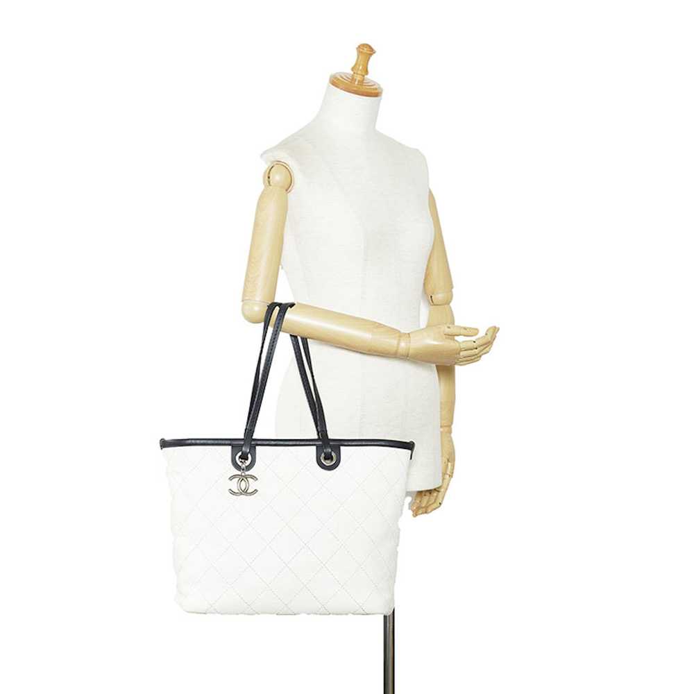 Chanel Chanel Coco Mark Tote Bag Shoulder Bag Whi… - image 8