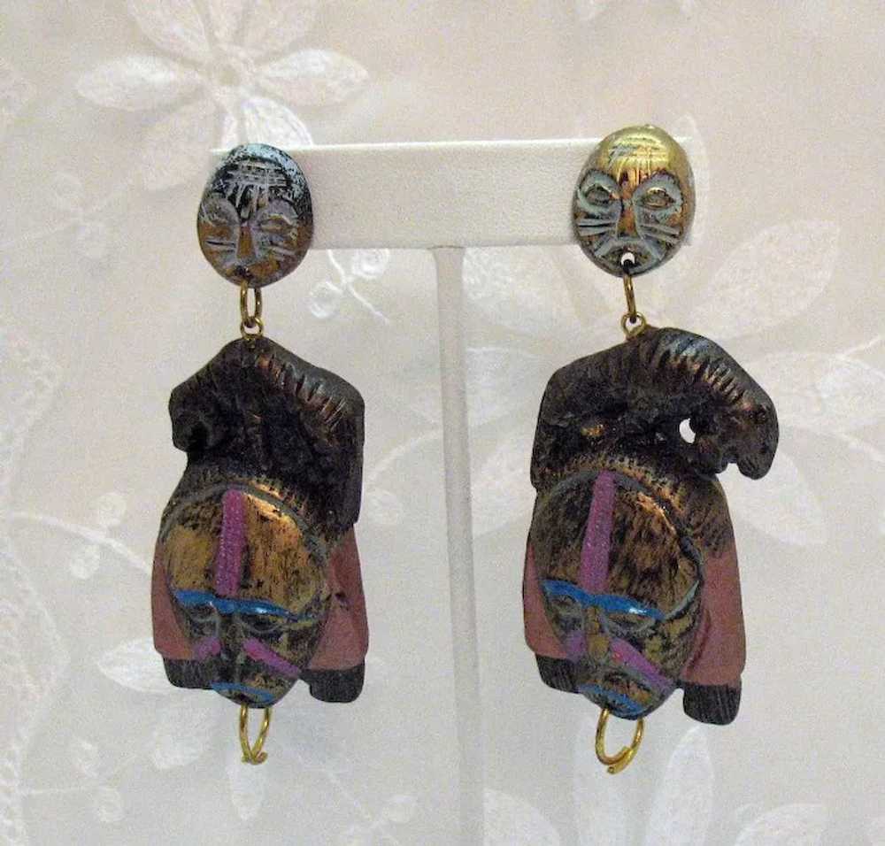 One of a Kind Vintage BOLD Paper Mache Figural Wa… - image 5