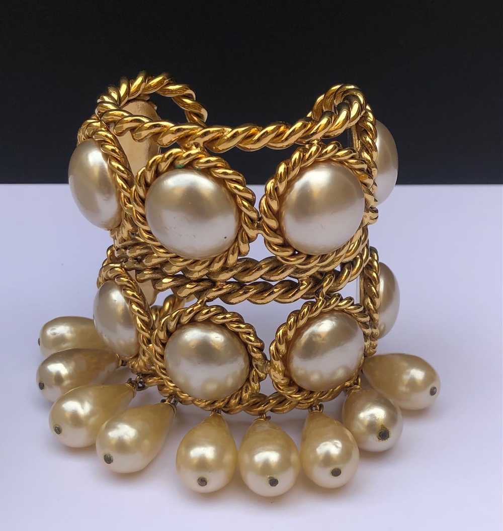CHANEL Vintage Double Cuff Gold Pearls Bracelet C… - image 2