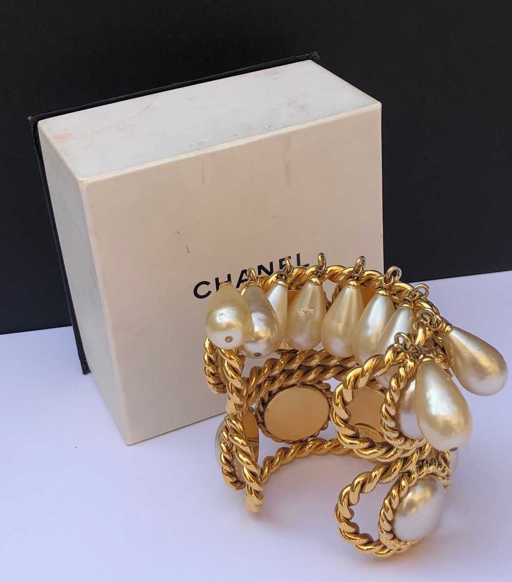 CHANEL Vintage Double Cuff Gold Pearls Bracelet C… - image 8