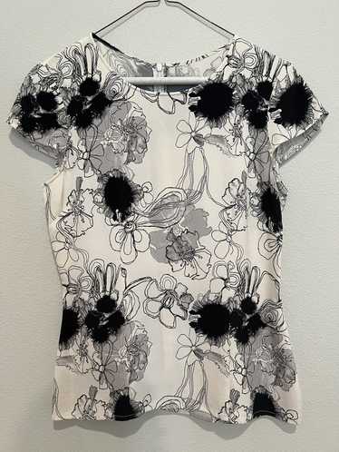 St. John Couture Elegant black & white blouse