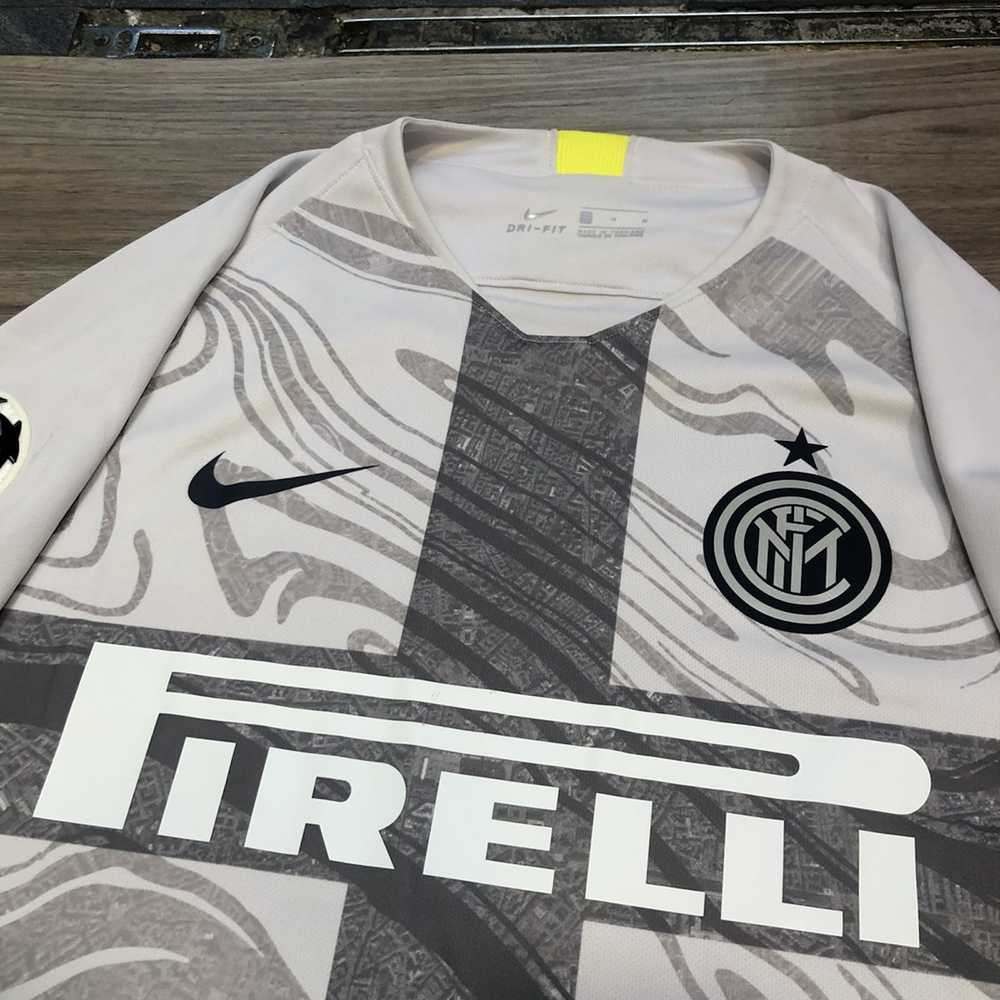 Nike × Soccer Jersey × Sportswear Inter Milan 18/… - image 3