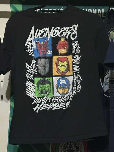 Marvel Comics Vintage Marvel Avengers T-Shirt - image 1