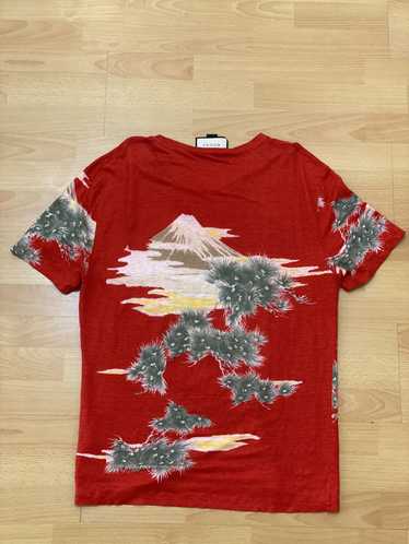 Gucci RARE Japan Exclusive GUCCI Eagle Tshirt RED… - image 1