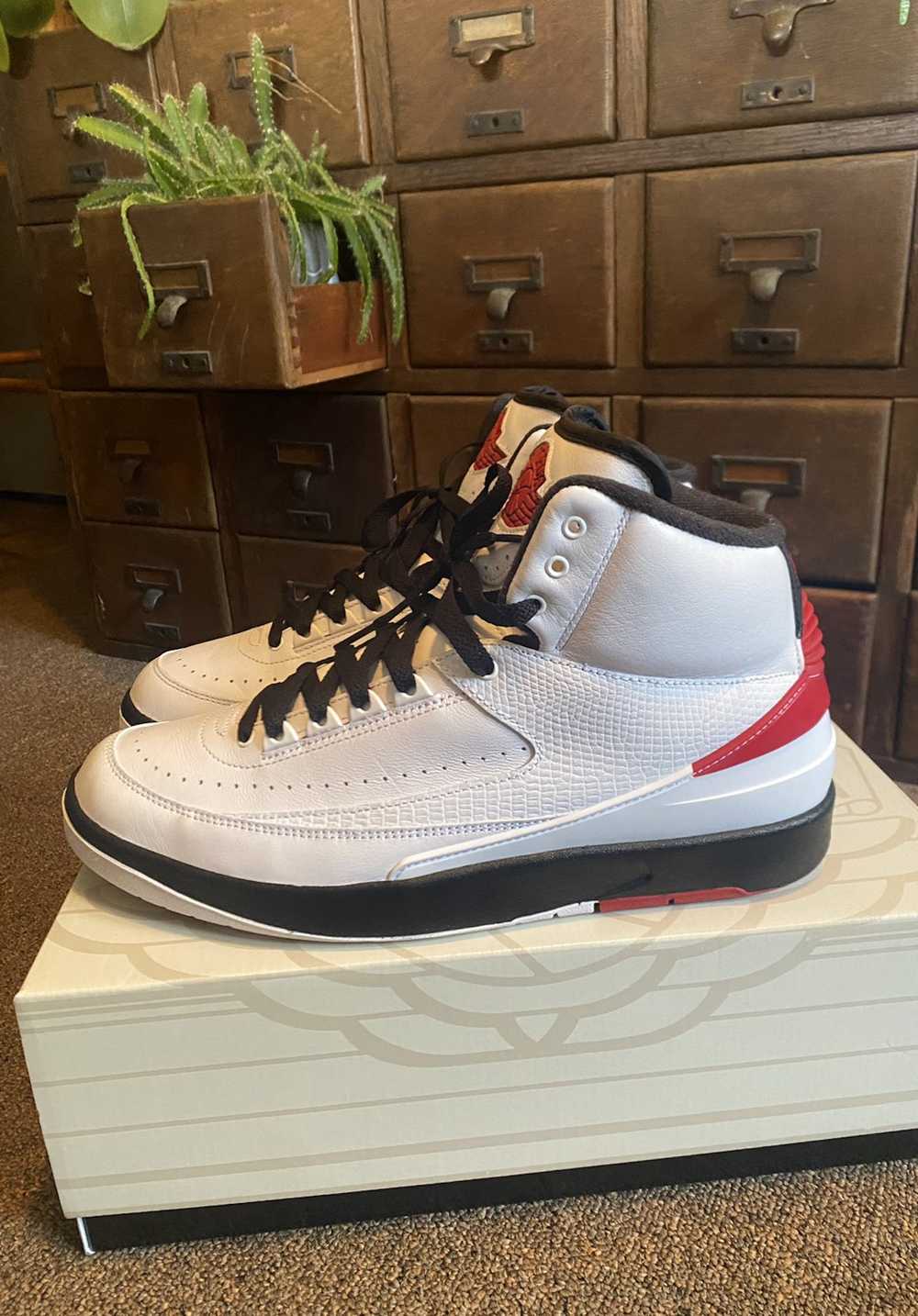 Jordan Brand × Nike Retro 2 Chicago 10.5 - image 3