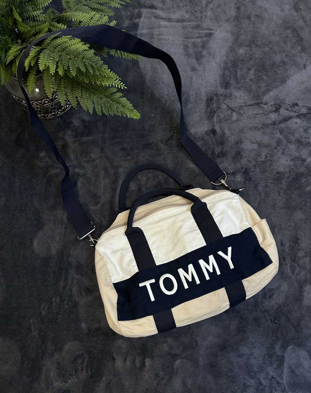 Streetwear × Tommy Hilfiger × Vintage 90s Vintage… - image 1
