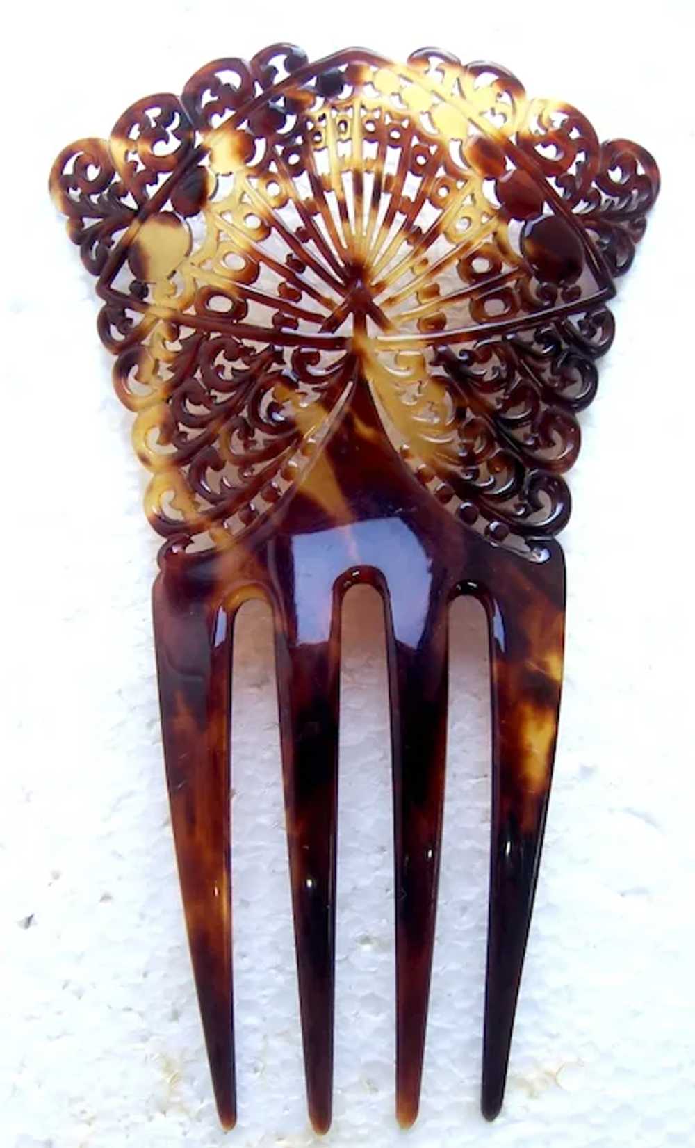 Faux shell Spanish style hair comb with pierced d… - image 3