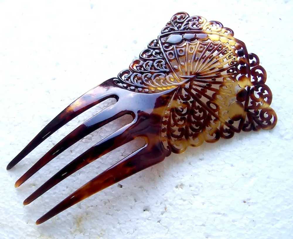 Faux shell Spanish style hair comb with pierced d… - image 5