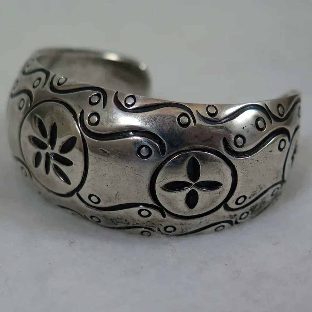 Vintage Mexican Sterling Silver Cuff Bracelet - image 3