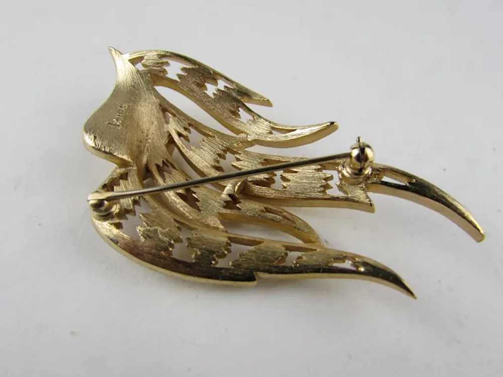 Crown Trifari  Mid-Century Brushed Gold Tone Pin - image 8